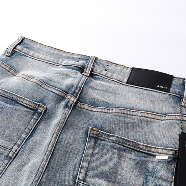Amr Jeans