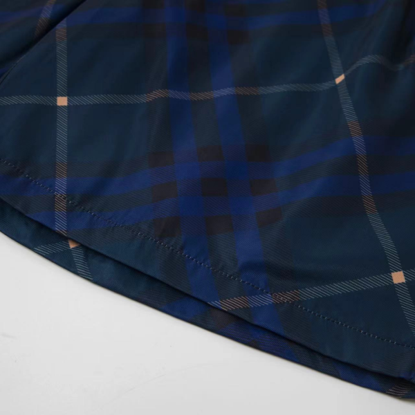 14_597707b9-a947-414e-8774-5f3ad4e58187 BB Graphic Shorts