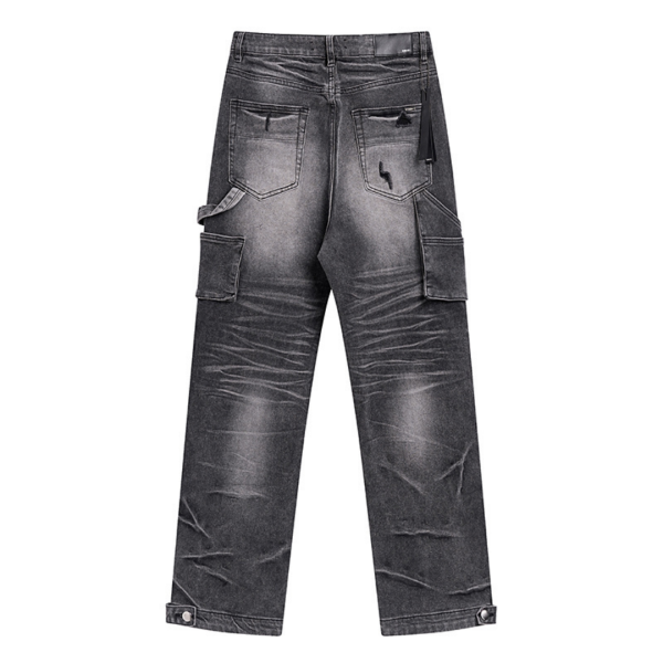 Amr Jeans