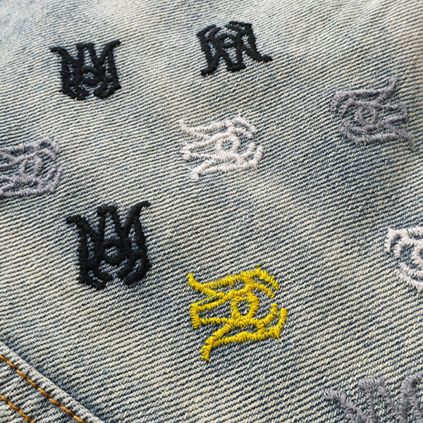 191_a1b6b9e8-11d6-4d38-8087-cac3a5323f82 Amr Jeans