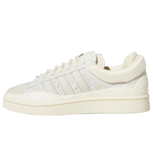 1_c4a522f3-fd8e-4c1d-a6eb-434650f43121 Campus Bad Bunny "Cloud White"
