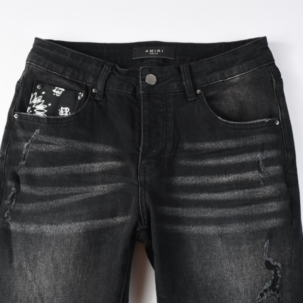 44_7abc5aec-c51e-4b94-af68-4aecbffc4206 Amr Bandana Black Ripped Jeans