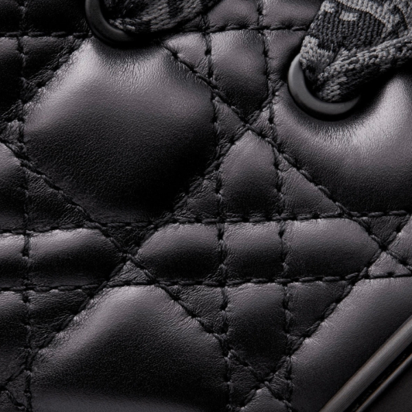 B9s Skater Black