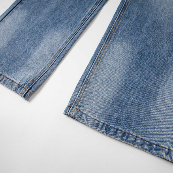 Ami Baggy Jeans