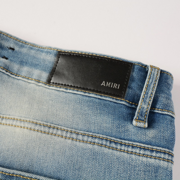 Amr Jeans